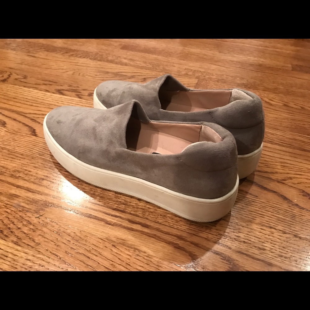 Steve Madden Platform Suede Sneakers NBW